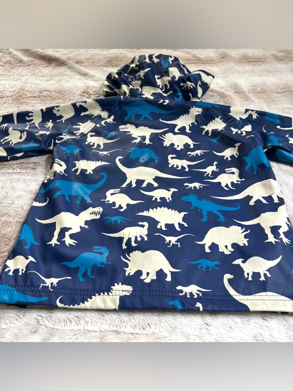 ๐ฆ6๐ฆHatley Kids Dinosaur Print Navy Blue White Snap Raincoat Jacket - Picture 6 of 11